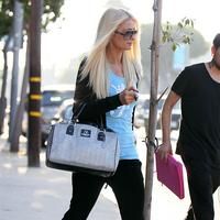 Paris Hilton leaving Galvin Benjamin Salon pictures | Picture 63015